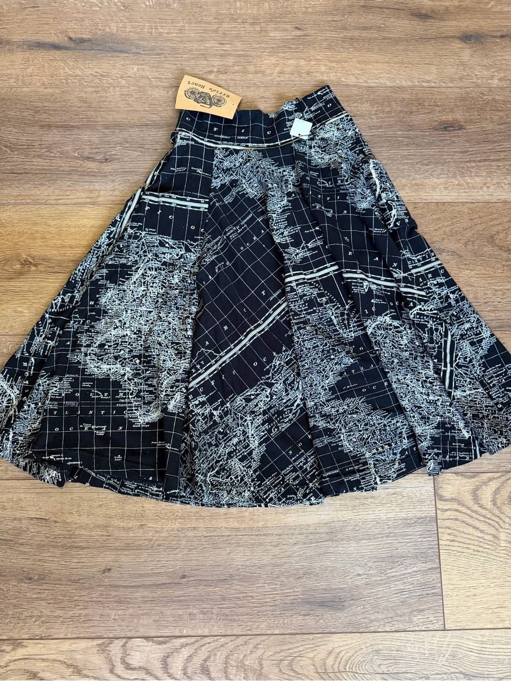 NWT Effie's Heart Black Printed Midi Atlas Sojourn Skirt Pockets / medium